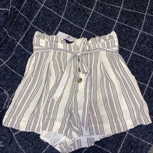 Paper bag striped shorts